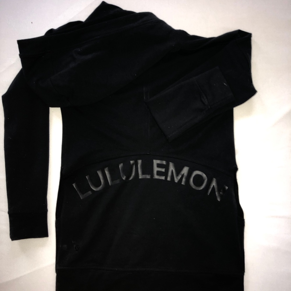 Lululemon Black Pullover - Picture 6 of 7